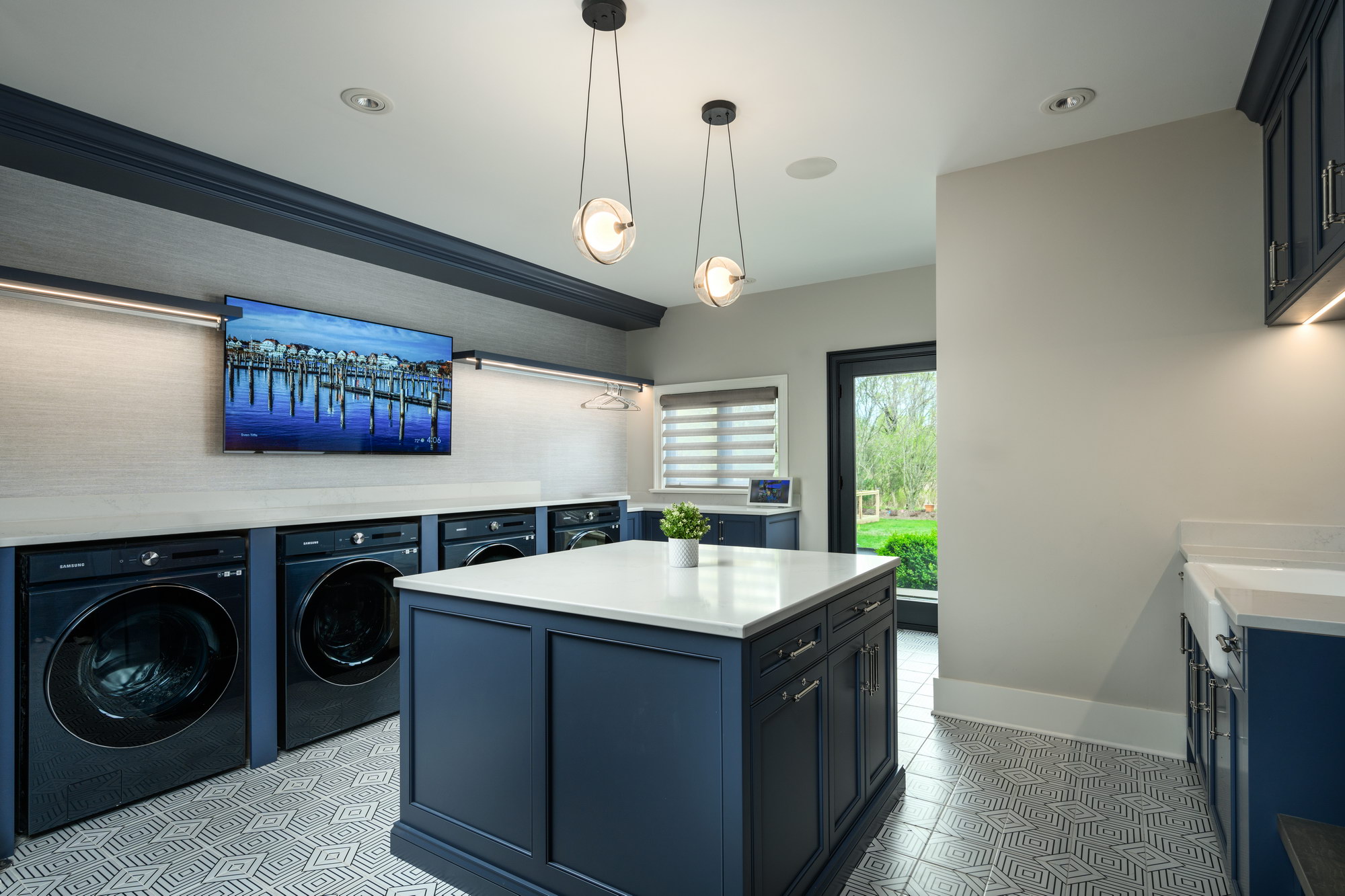 Home interior, Laundry room renovation